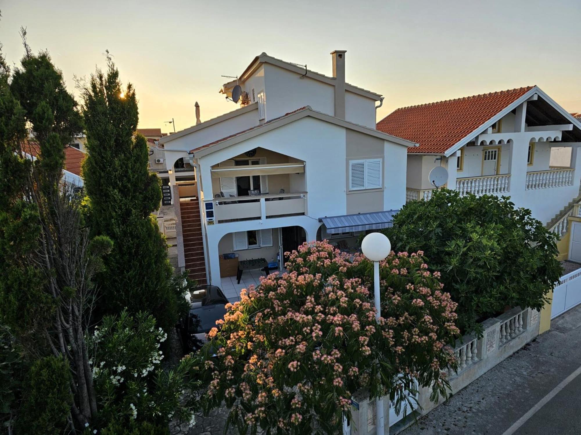 Apartmani Juric Vir Esterno foto